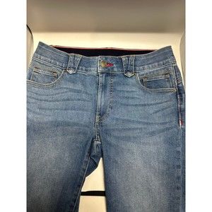 Tommy Hilfiger size 4 , 28” inseam ( medium blue )